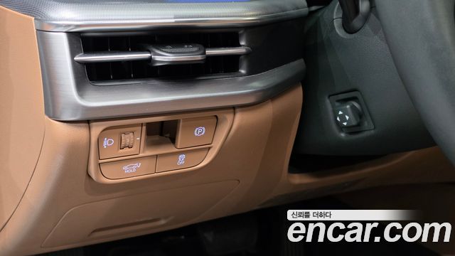 Hyundai Grandeur (GN7) 3.5 LPG 2WD Exclusive 2023 — фото 15