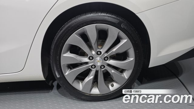 Chevrolet Malibu 1.3 Turbo Premier Prime Sefety 2019 — фото 6