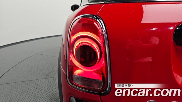 MINI Cooper D Countryman ALL4 HIGH 2nd 2018 — фото 23