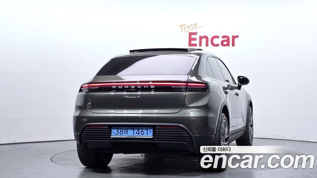 Porsche Macan EV Base 4 2025 — фото 4