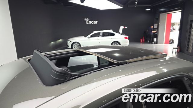 Porsche Macan EV Base 4 2025 — фото 19