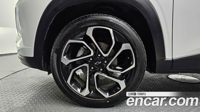 Chevrolet Trax Crossover 1.2 RS 2024 — фото 5