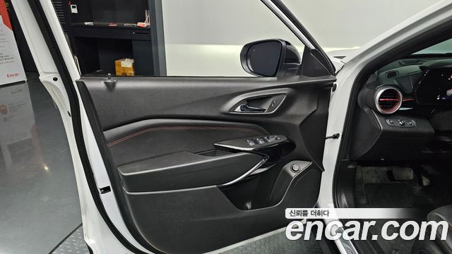 Chevrolet Trax Crossover 1.2 RS 2024 — фото 24
