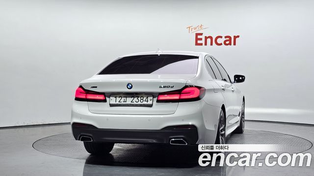 BMW 5 Series (G30) 520d xDrive M Sport Package Plus 2018 — фото 4