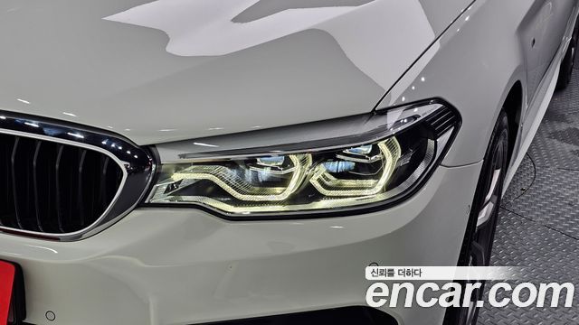 BMW 5 Series (G30) 520d xDrive M Sport Package Plus 2018 — фото 22
