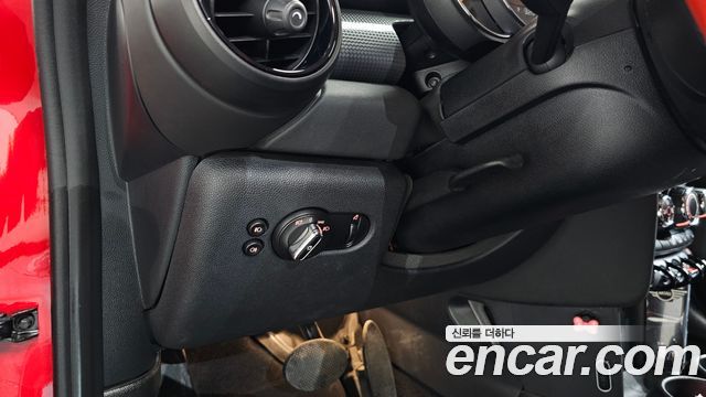 MINI Cooper Standard Third Generation 2021 — фото 16
