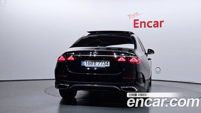 Mercedes-Benz E-Class (W214) E300 4MATIC AMG Line 2025 — фото 4