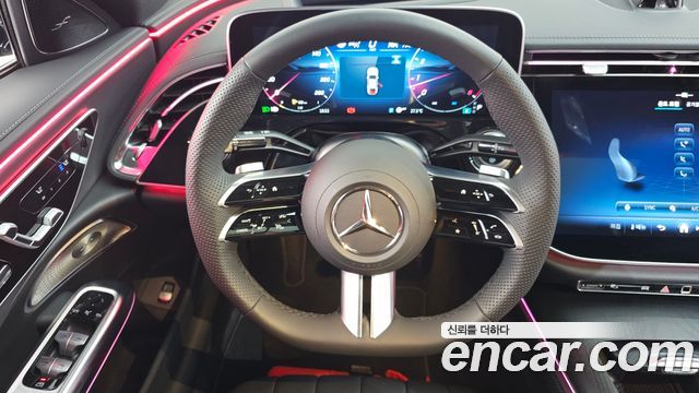 Mercedes-Benz E-Class (W214) E300 4MATIC AMG Line 2025 — фото 17