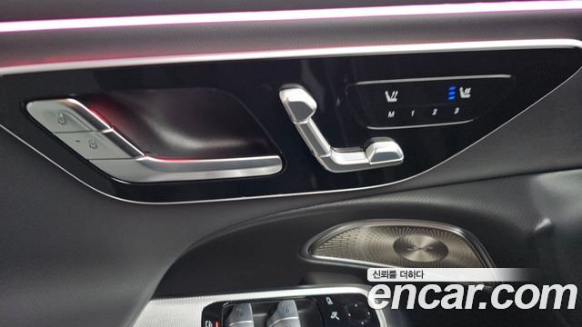 Mercedes-Benz E-Class (W214) E300 4MATIC AMG Line 2025 — фото 34