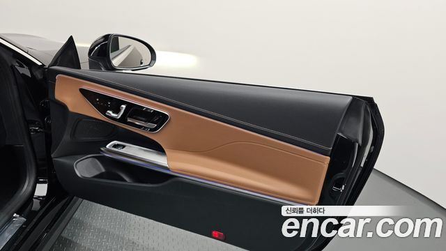Mercedes-Benz CLE-Class (C236) CLE200 Coupe 2024 — фото 31