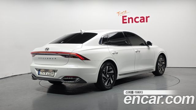 Hyundai Grandeur Hybrid (IG) Le Blanc 2023 — фото 2