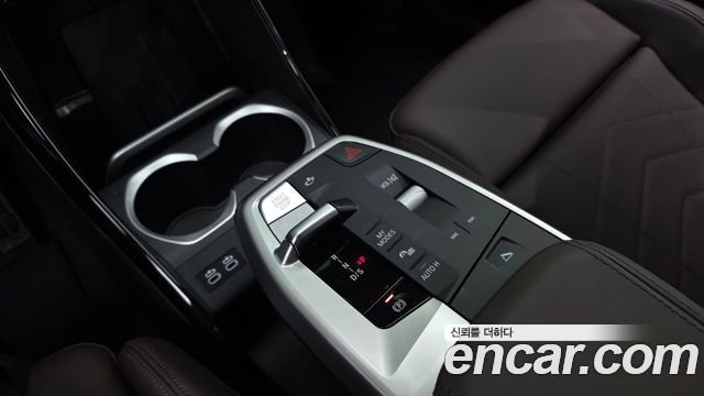 BMW X1 (U11) M35i xDrive 2025 — фото 9