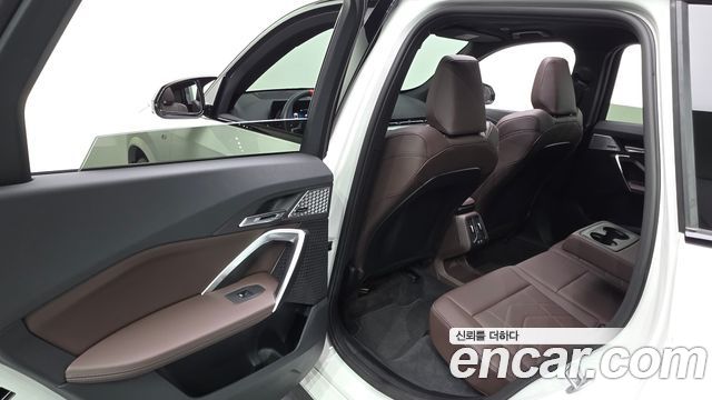 BMW X1 (U11) M35i xDrive 2025 — фото 12
