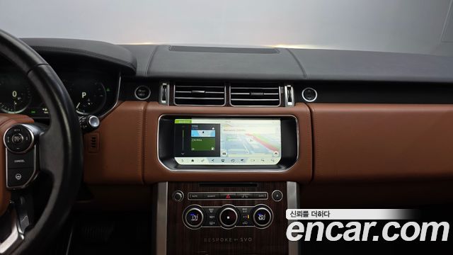 Land Rover Range Rover (IV) 4.4 SDV8 AB LWB DIESEL 2017 — фото 14