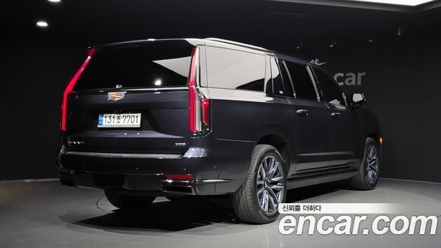 Cadillac Escalade (V) 6.2 ESV ESV Sports Platinum 2023 — фото 2
