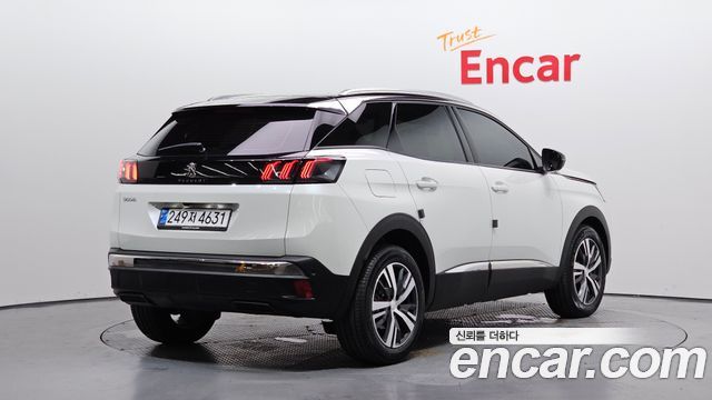 Peugeot 3008 (II) 1.2 Pure Tech Allure 2024 — фото 2