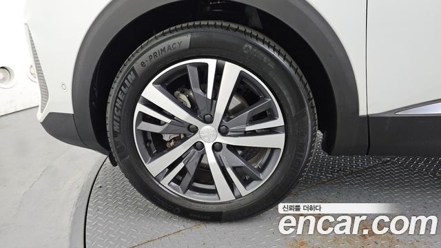 Peugeot 3008 (II) 1.2 Pure Tech Allure 2024 — фото 5