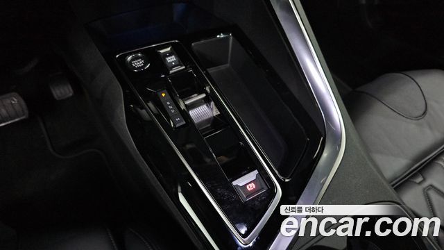 Peugeot 3008 (II) 1.2 Pure Tech Allure 2024 — фото 9