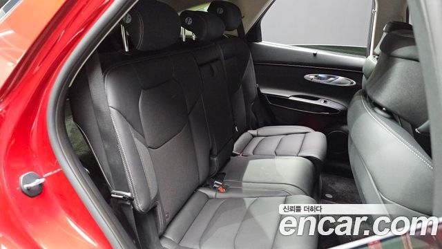 Genesis GV70 2.5T Gasoline 2WD 2024 — фото 30