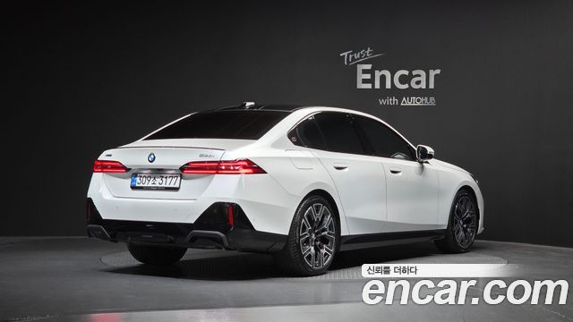 BMW 5 Series (G60) 530i xDrive M Sport Pro Special Edition 2026 — фото 2