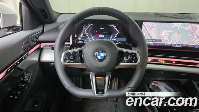BMW 5 Series (G60) 530i xDrive M Sport Pro Special Edition 2026 — фото 19