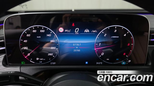 Mercedes-Benz E-Class (W214) E220d 4MATIC Exclusive 2024 — фото 8