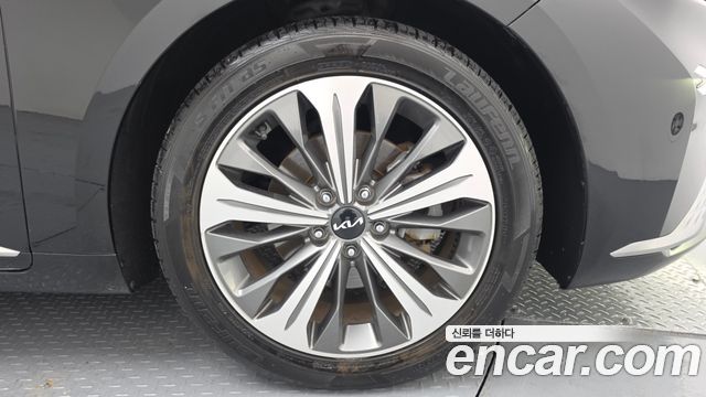 Kia K8 Hybrid Noblesse Lite 2022 — фото 21