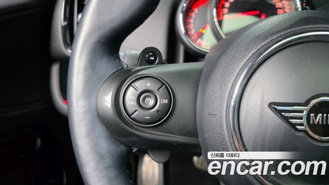 MINI Cooper S Countryman JCW 2nd 2020 — фото 39