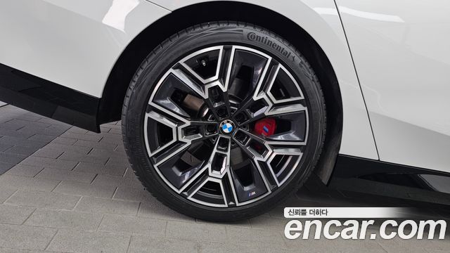 BMW 5 Series (G60) 530i xDrive M Sport Pro Special Edition 2026 — фото 5