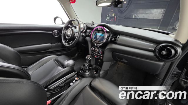 MINI Cooper Standard Third Generation 2019 — фото 7