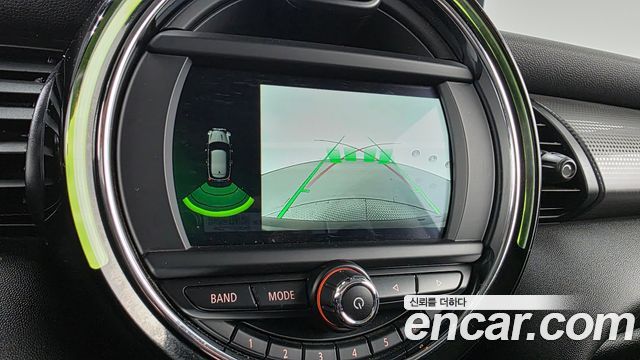MINI Cooper Standard Third Generation 2019 — фото 13