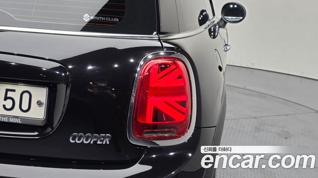 MINI Cooper Standard Third Generation 2019 — фото 23