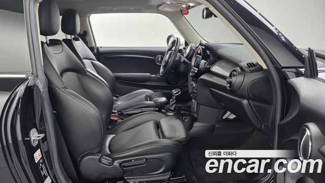 MINI Cooper Standard Third Generation 2019 — фото 26