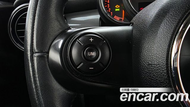 MINI Cooper Standard Third Generation 2019 — фото 30