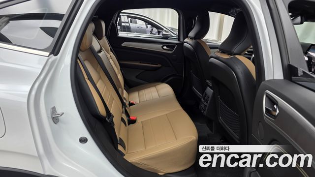 Renault Korea Arkana 1.6 GTe Iconic 2026 — фото 12