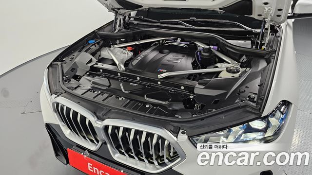 BMW X6 (G06) xDrive40i M Sport 2025 — фото 6