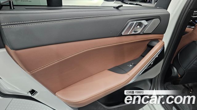 BMW X6 (G06) xDrive40i M Sport 2025 — фото 25