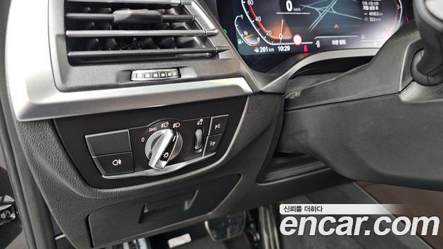 BMW X4 (G02) xDrive20i M Sport 2022 — фото 30
