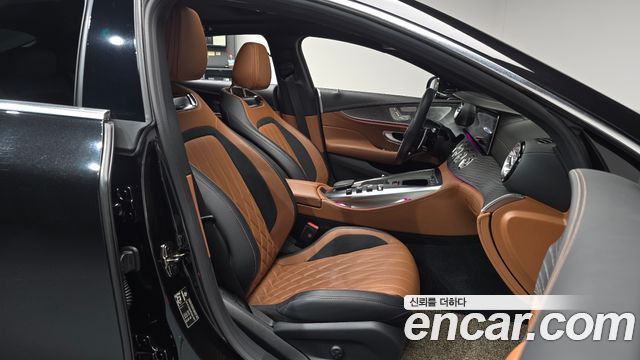 Mercedes-Benz AMG GT 4Door 43 4MATIC+ 2023 — фото 11
