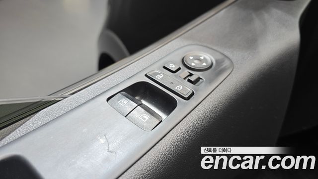 Hyundai Staria Cargo 3-Seater Modern 2023 — фото 13