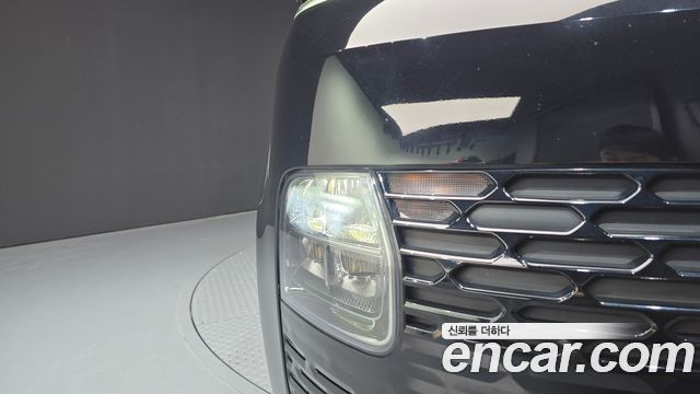 Hyundai Staria Cargo 3-Seater Modern 2023 — фото 22