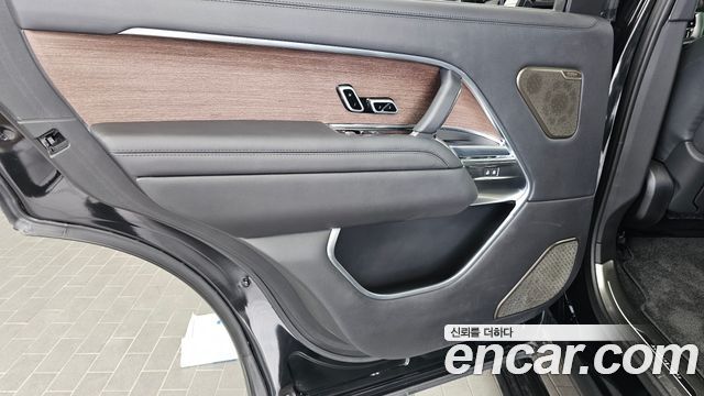 Land Rover Range Rover (V) P530 Autobiography Long Wheel Base 2023 — фото 25