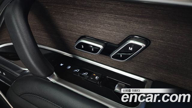 Land Rover Range Rover (V) P530 Autobiography Long Wheel Base 2023 — фото 34