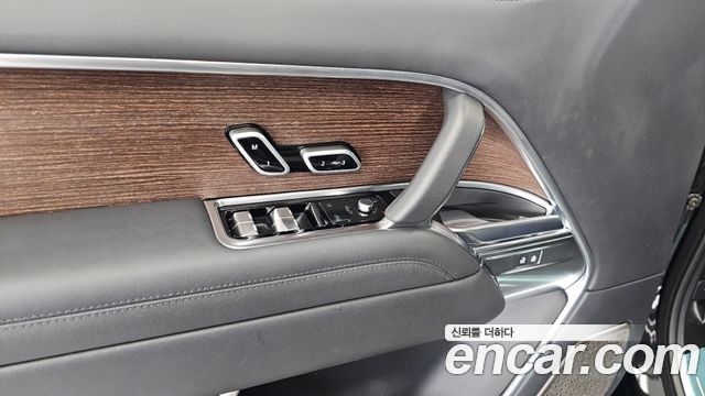 Land Rover Range Rover (V) P530 Autobiography Long Wheel Base 2023 — фото 36