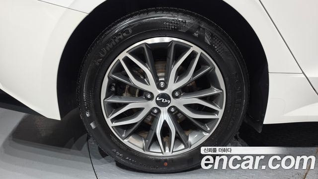 Kia K5 (III) 2.0 Prestige 2023 — фото 5