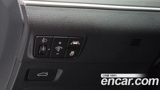 Kia K5 (III) 2.0 Prestige 2023 — фото 22