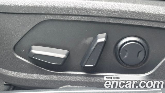 Kia K5 (III) 2.0 Prestige 2023 — фото 37