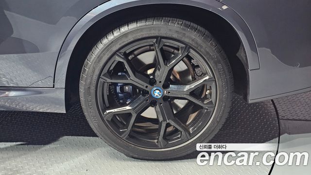 BMW X5 (G05) xDrive 45e M Sport 2022 — фото 21