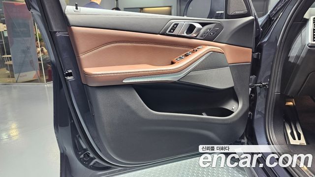 BMW X5 (G05) xDrive 45e M Sport 2022 — фото 24
