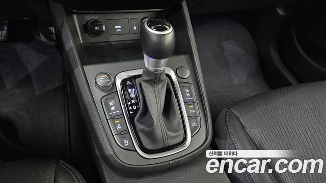 Hyundai Kona Gasoline 2.0 2WD Inspiration 2022 — фото 9